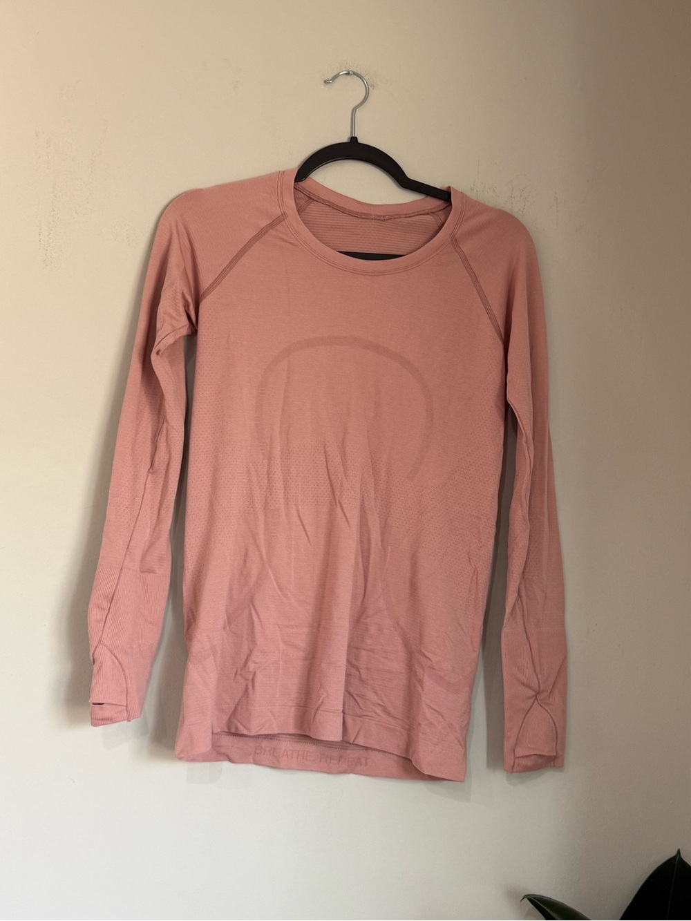 Lululemon Swiftly Tech Long Sleeve Shirt 2.0 Size 8 - Picture 3 of 8